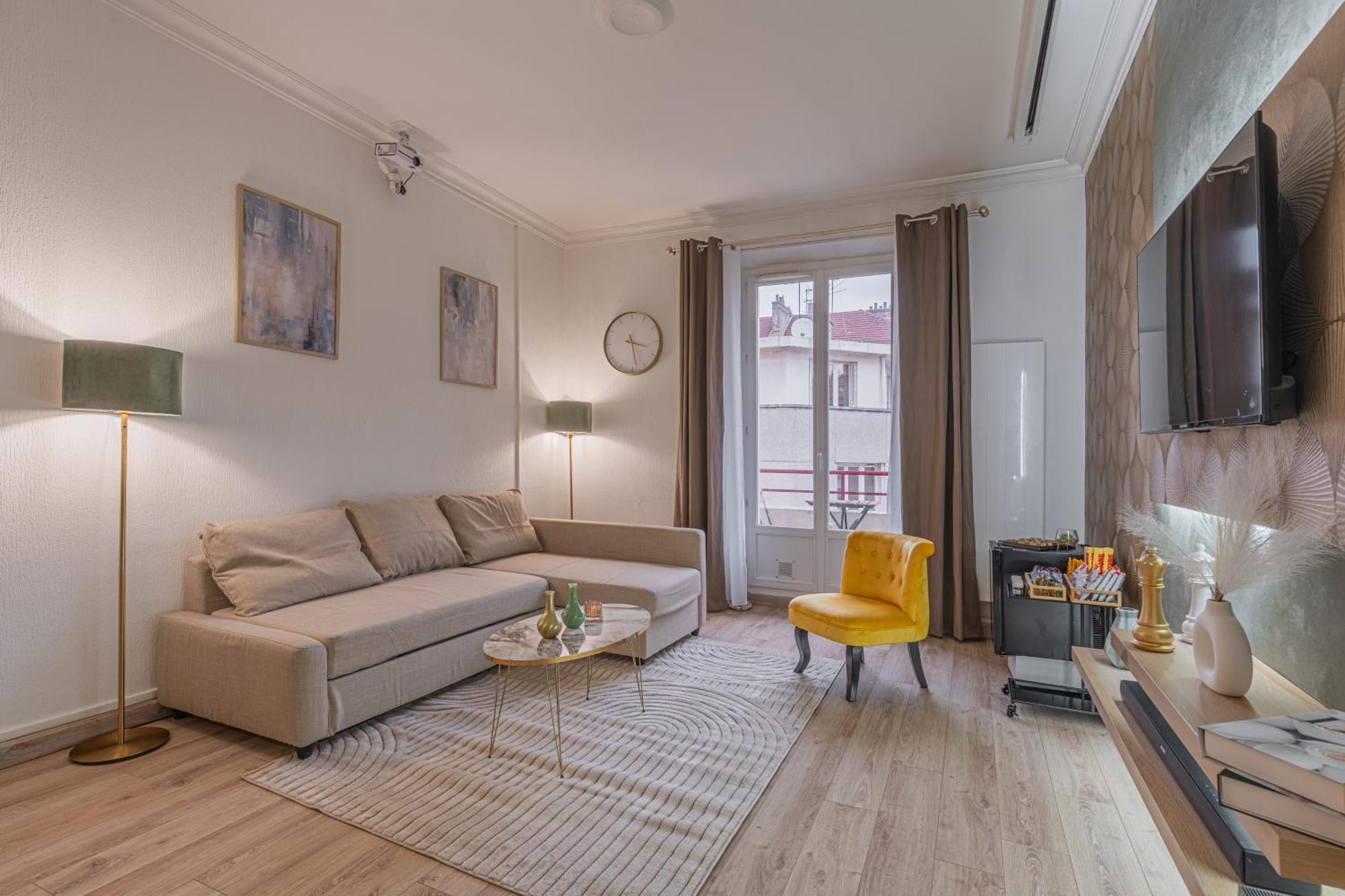 Ferienwohnung Luxury Cinephile - Netflix - 2 Balcons - Garage Prive - Minibar Grenoble Exterior foto